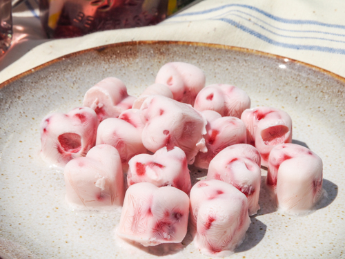 DIY Frozen Joghurt mit Erdbeeren